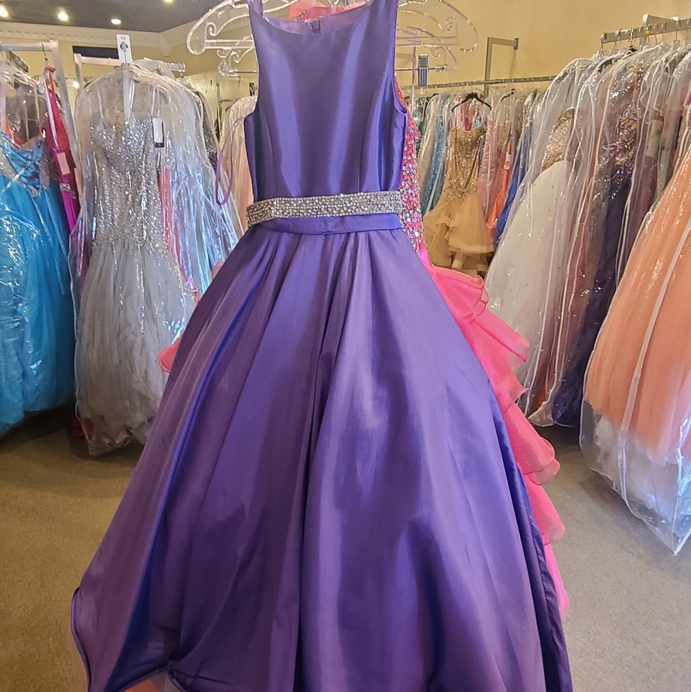 Ashley Lauren girls size 4